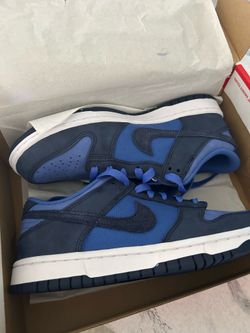Brand new youth/ or women’s Nike’s