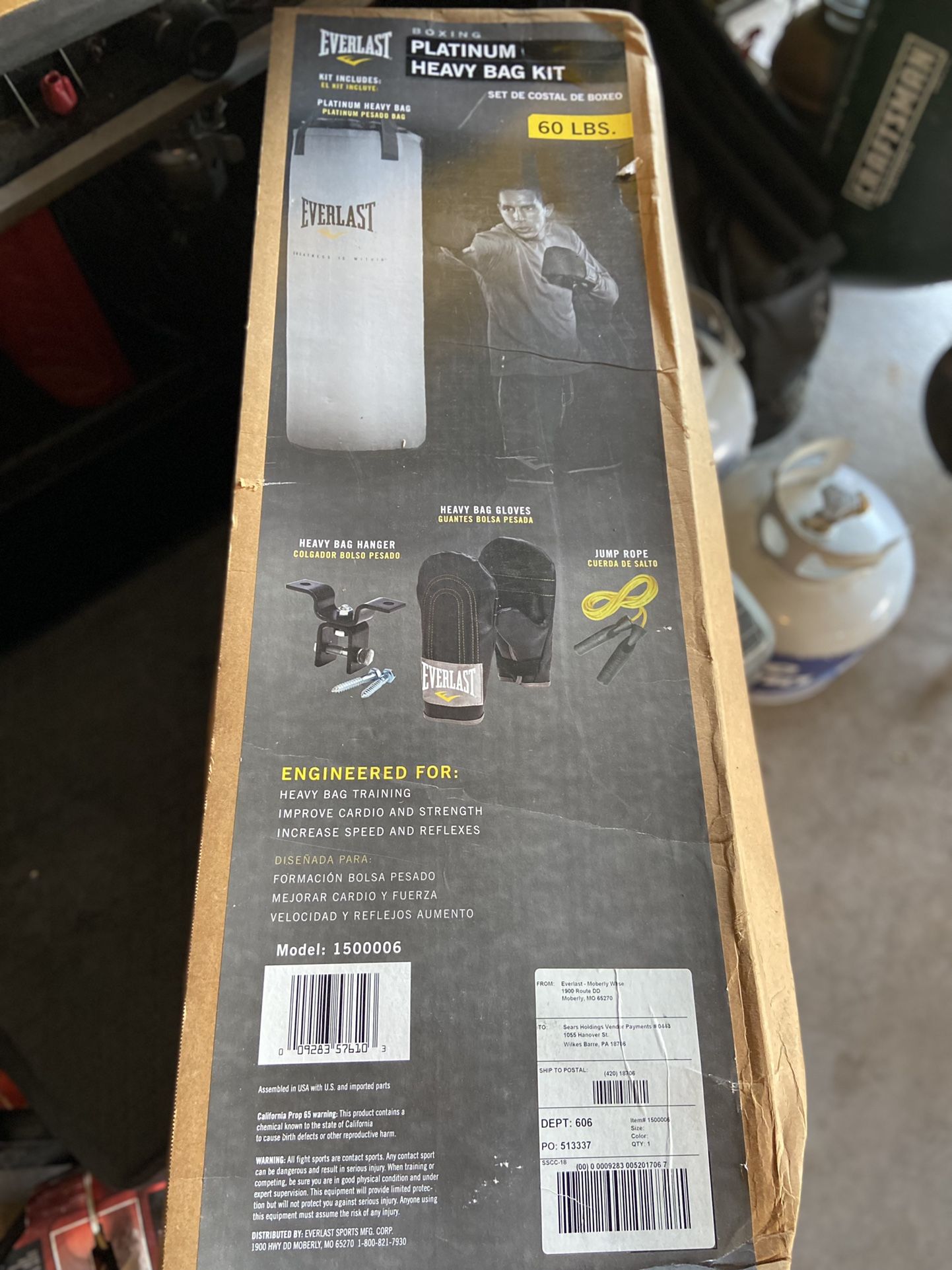 60 Pound Punching Bag w/ Extras - NEW