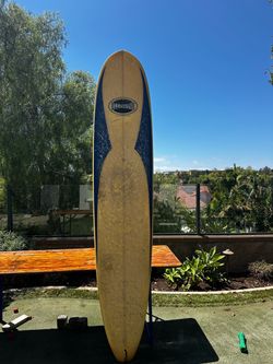 FREE – Ellington 9’0” Surfboard / Longboard – Needs Repair