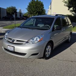 2006 Toyota Sienna 