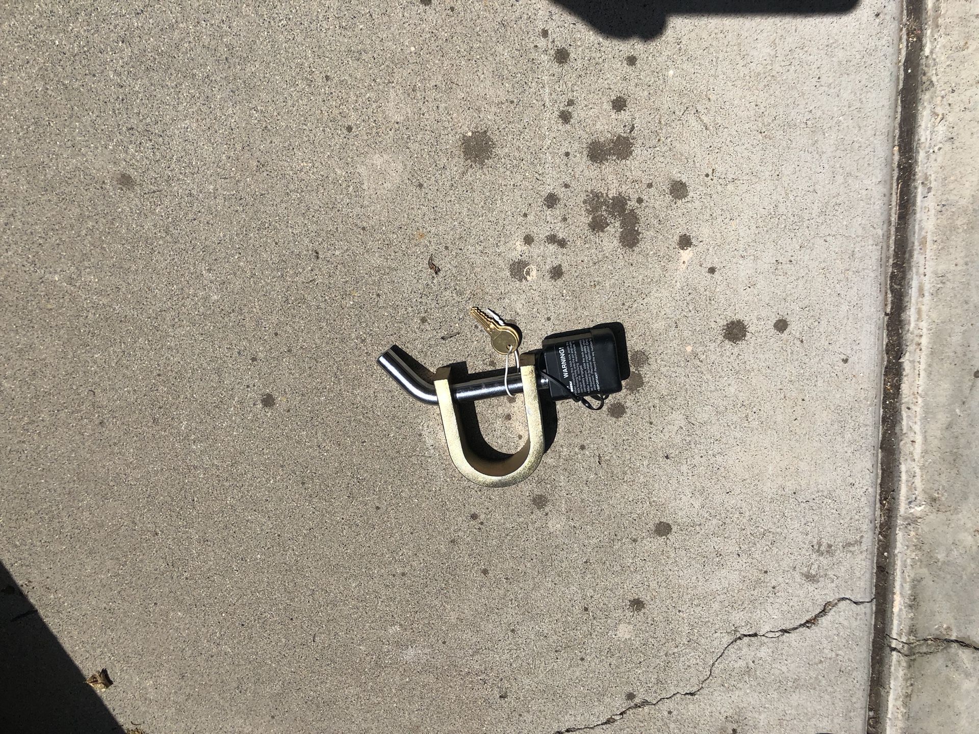 5th Wheel Pin lock