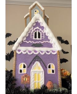 Large Halloween haunted house