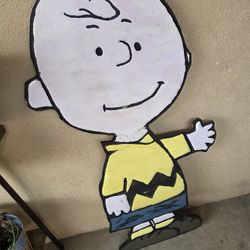 Charlie Brown LUCY AND SNOOPY YARD WOODEN DECORATION 
