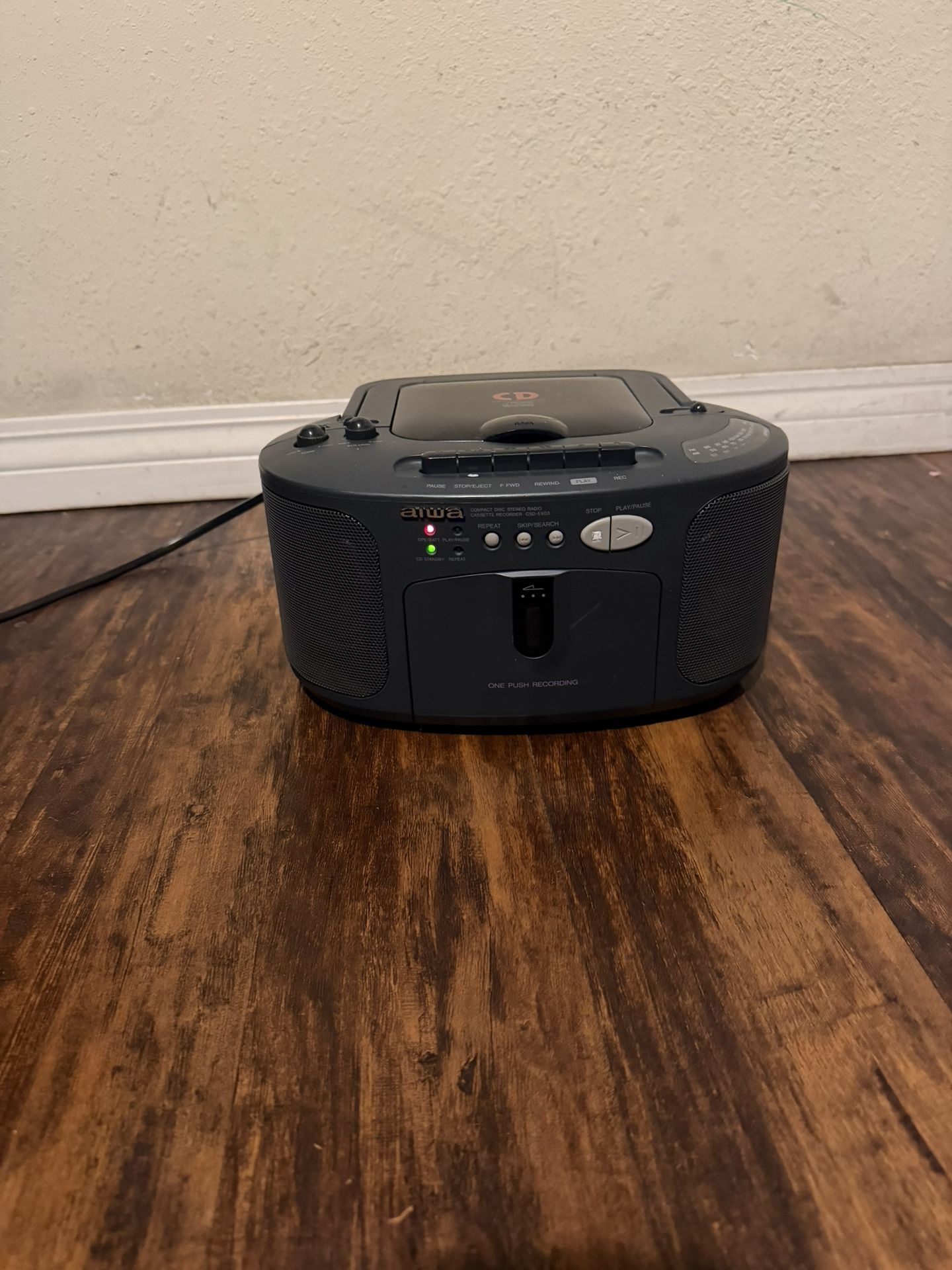 vintage 1993 aiwa radio cd cassette everything works