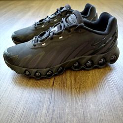 Nike Air Max DN8 Triple Black Anthracite FQ7860-002 Men’s Size 10.5 New