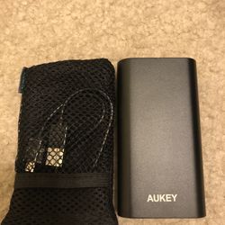 Aurkey Portable Charger