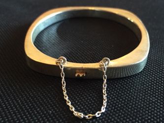 925 sterling silver oval bracelet grams 13.6 Circumf 7