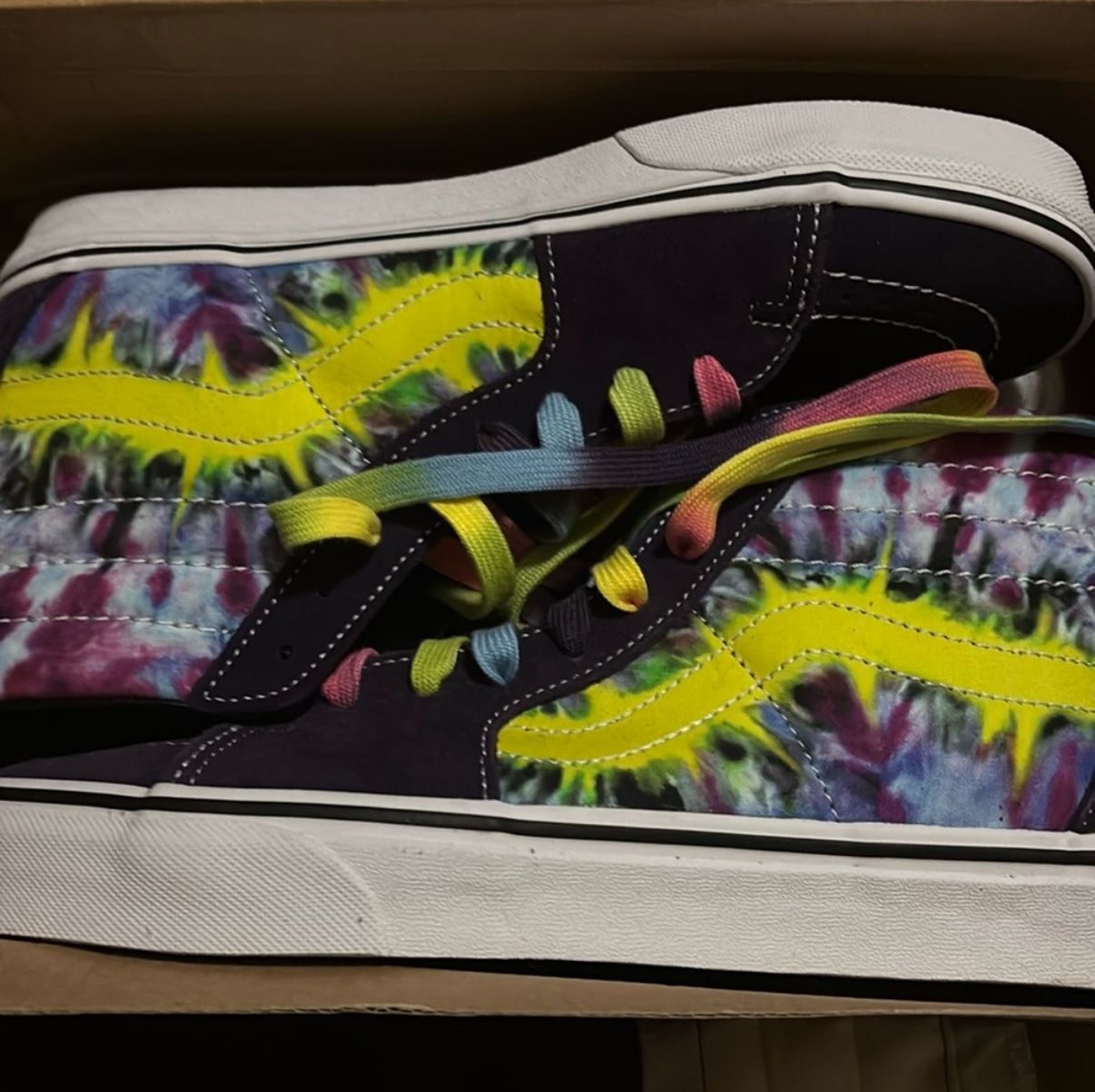 tye dye vans