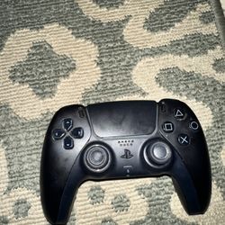 Black Ps5 controller