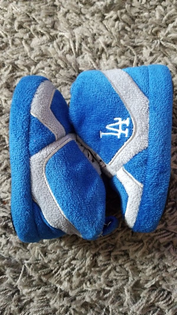 la dodger slippers