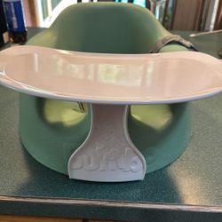 Bumbo With tray