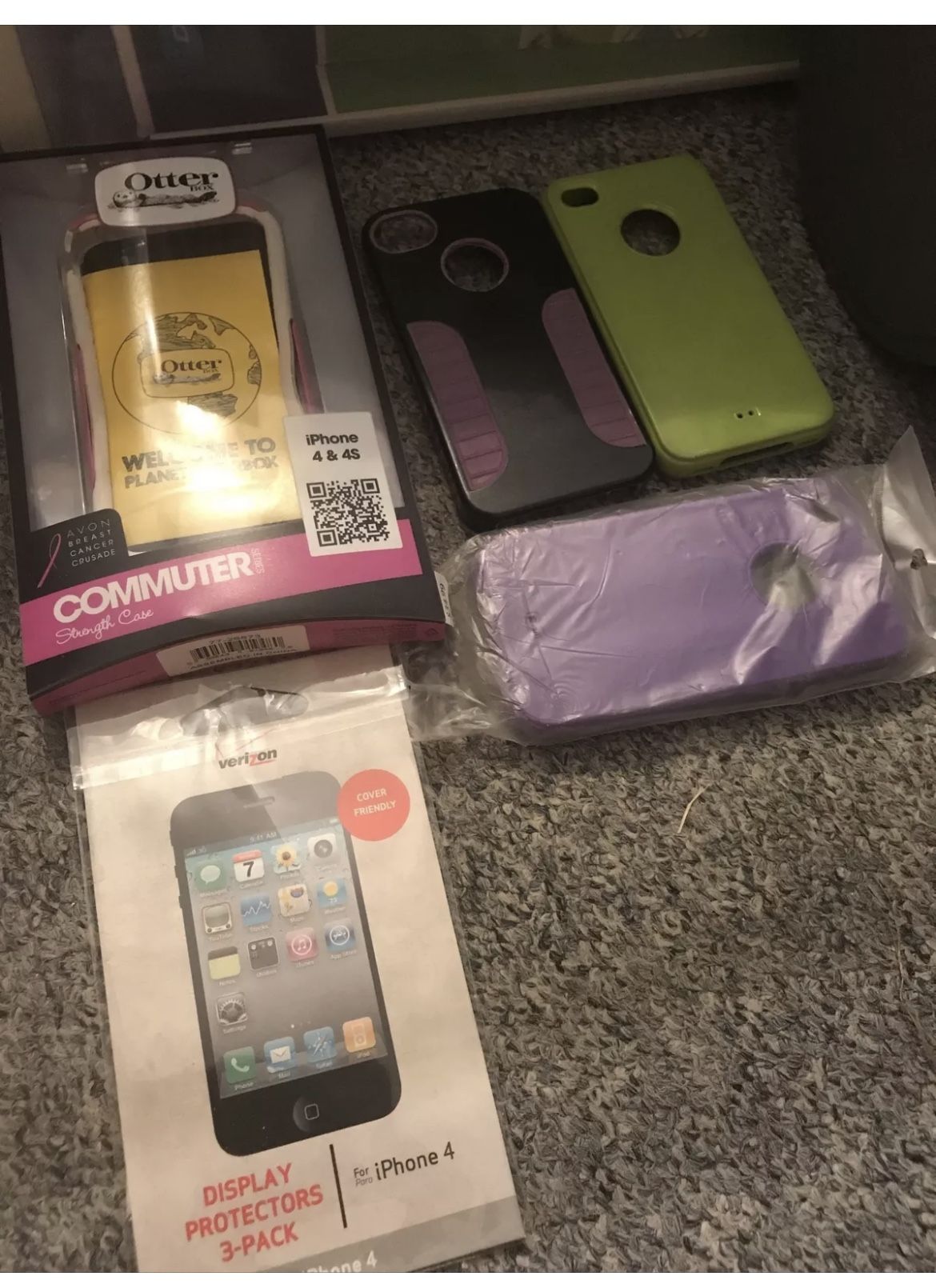I Phone 4 Case Lot And Screen Protector