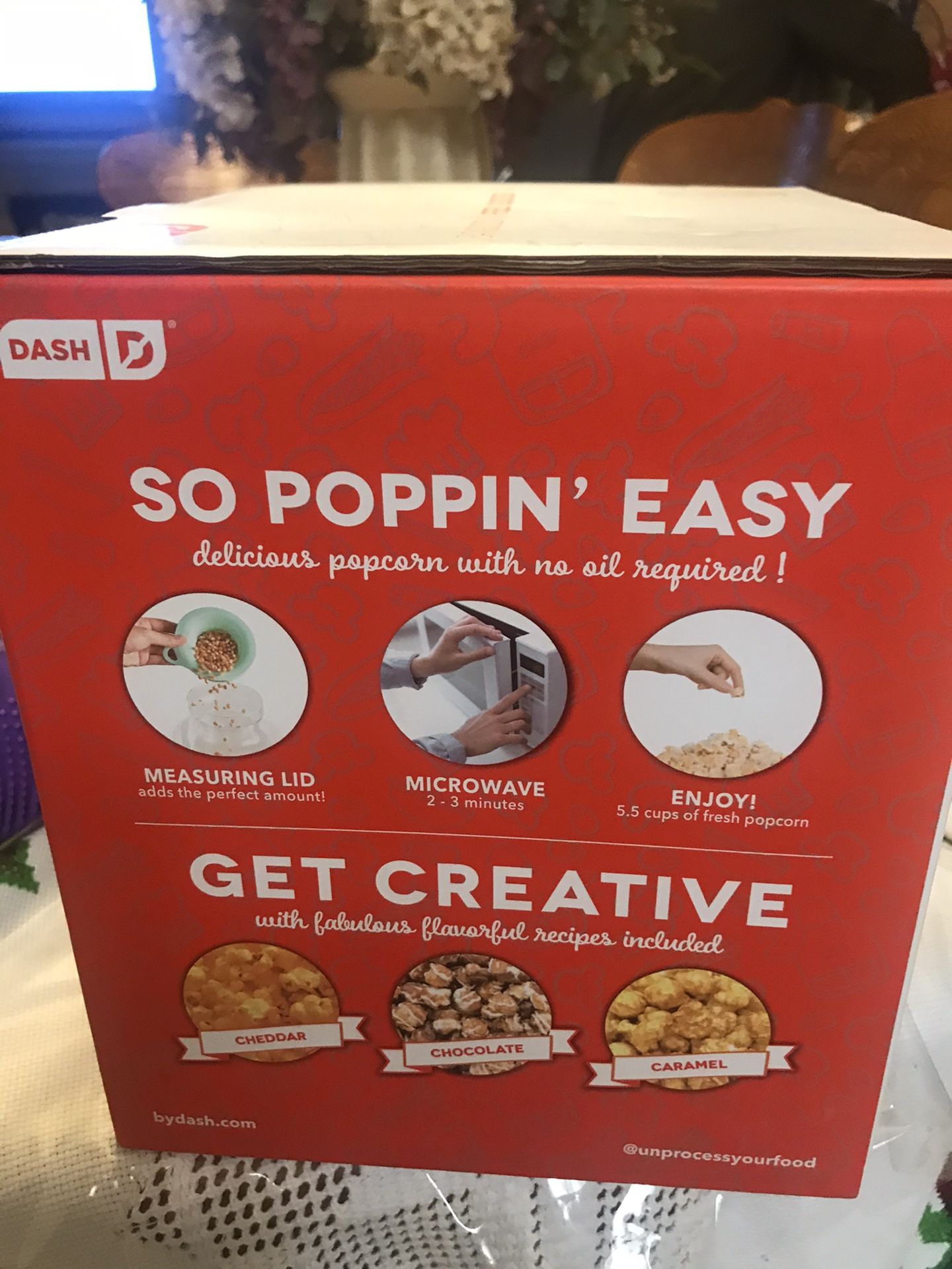 DASH MICROWAVE POPCORN POPPER