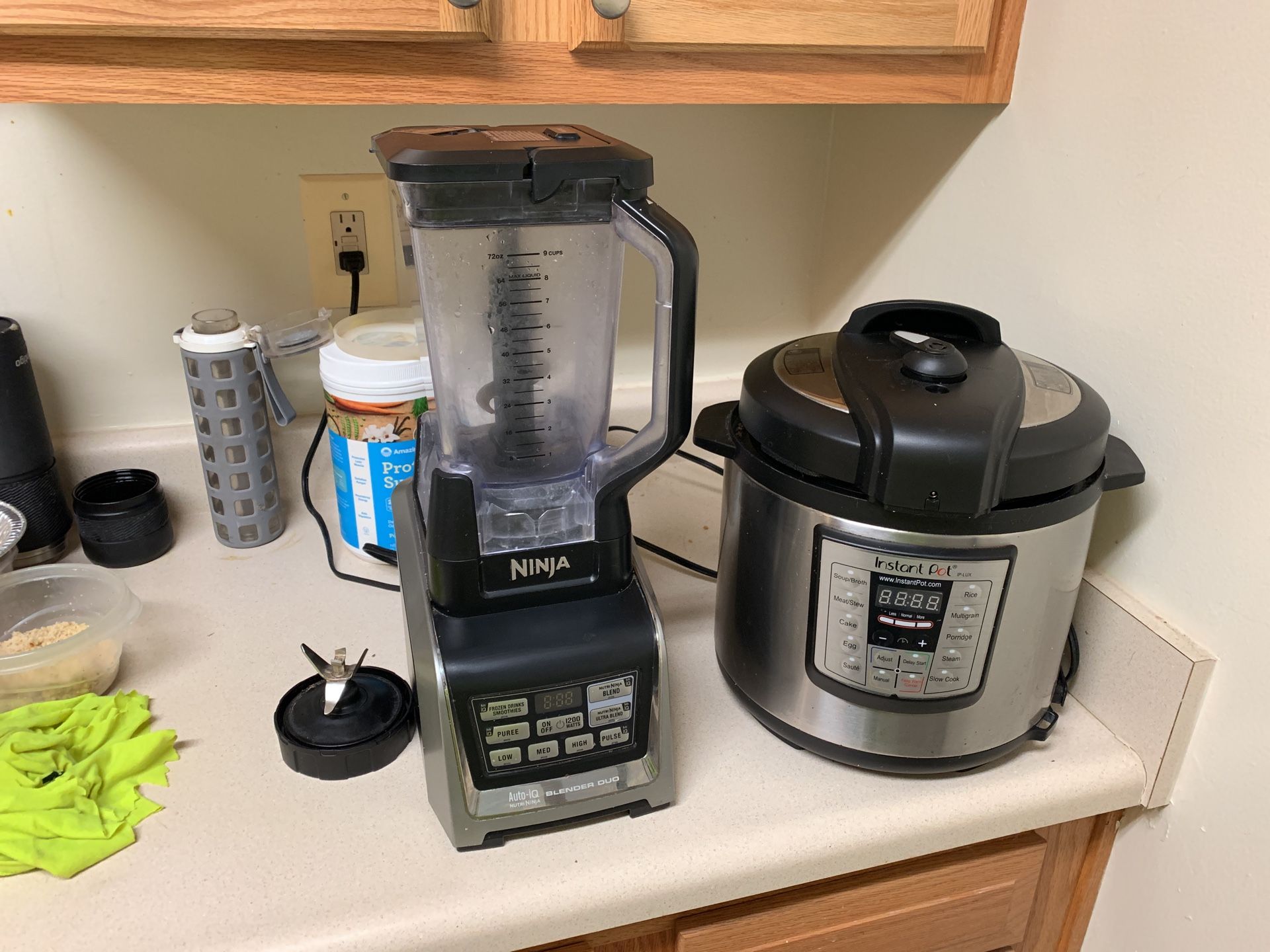 Instant pot and Ninja blender . Charcoal grille