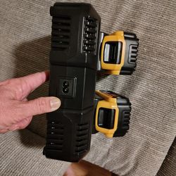 DeWalt fast rapid charger work station USB ports new upgrade cooling 20v 20 v 20 volt batteries battery