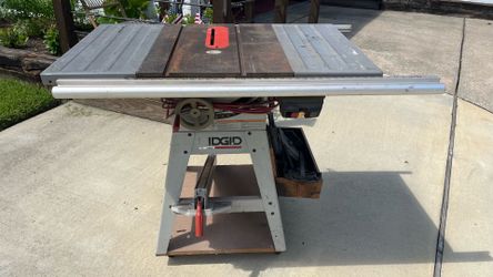 Rigid 12” table saw