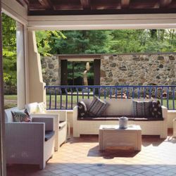 Moderno Set De Conversación Para Exteriores italiano Disponible En 3 Colores De resina Sintética En Orlando