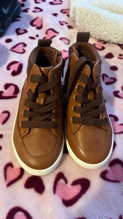 Cat and jack shoes size 8