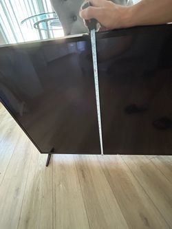 LG 4K Smart TV (As-Is / Fixer Upper)