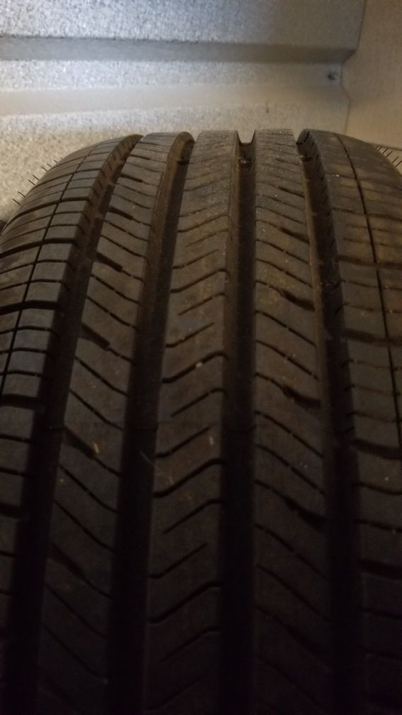 215 55 16 Goodyear Tire with 5x114 Rim