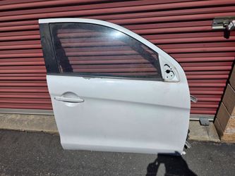 Door for Mitsubishi Outlander