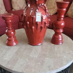 Red Vase Set