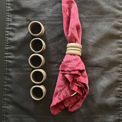 Wooden Ring Napkin Holders