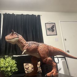 SUPER COLOSSAL • COLOSAL CARNOTAURUS 'TORO'