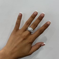 925 Woman’s Ring 