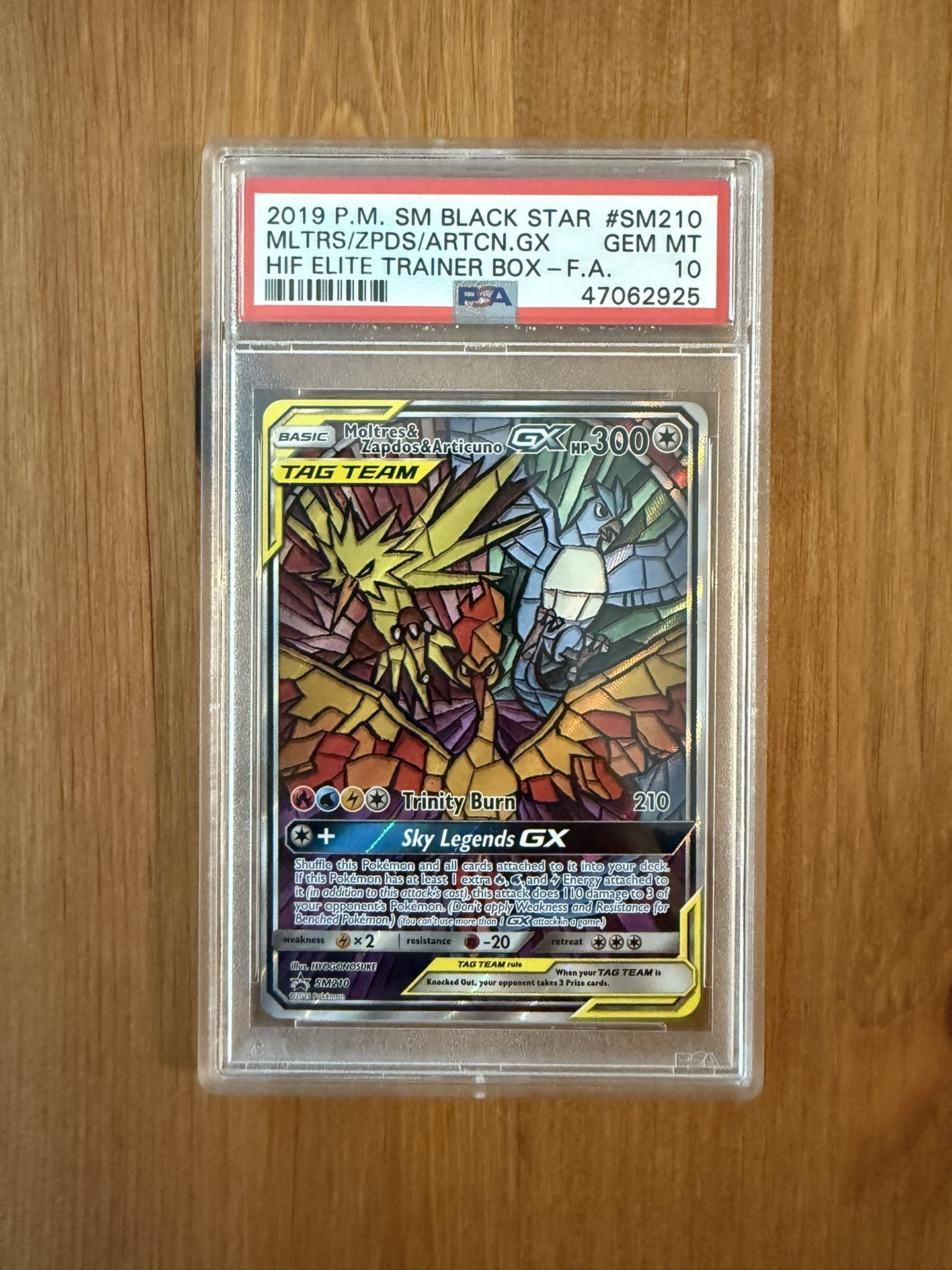 Pokemon Moltres Zapdos Articuno GX PSA 10 Hidden Fates Black Star Promo SM210