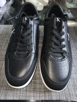 New Men's Calvin Klein shoes size 12