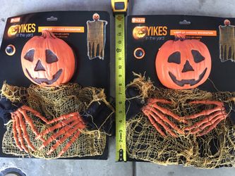 Light up hanging decoration