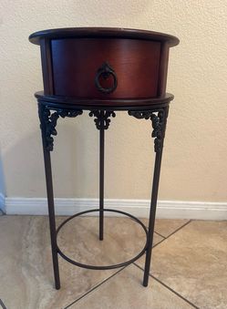 2 Stacking tables