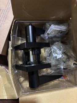 Kwikset Halifax Square Matte Black Keyed Door Level