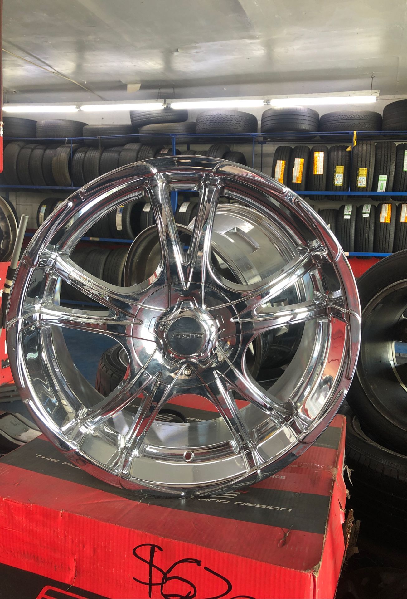 Set of new 20x8.5 forte chrome rims 6x139.7