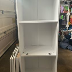 Cabinet uppers - New / Perfect Condition $60