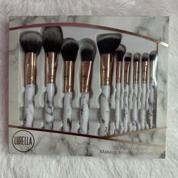 Brushes 