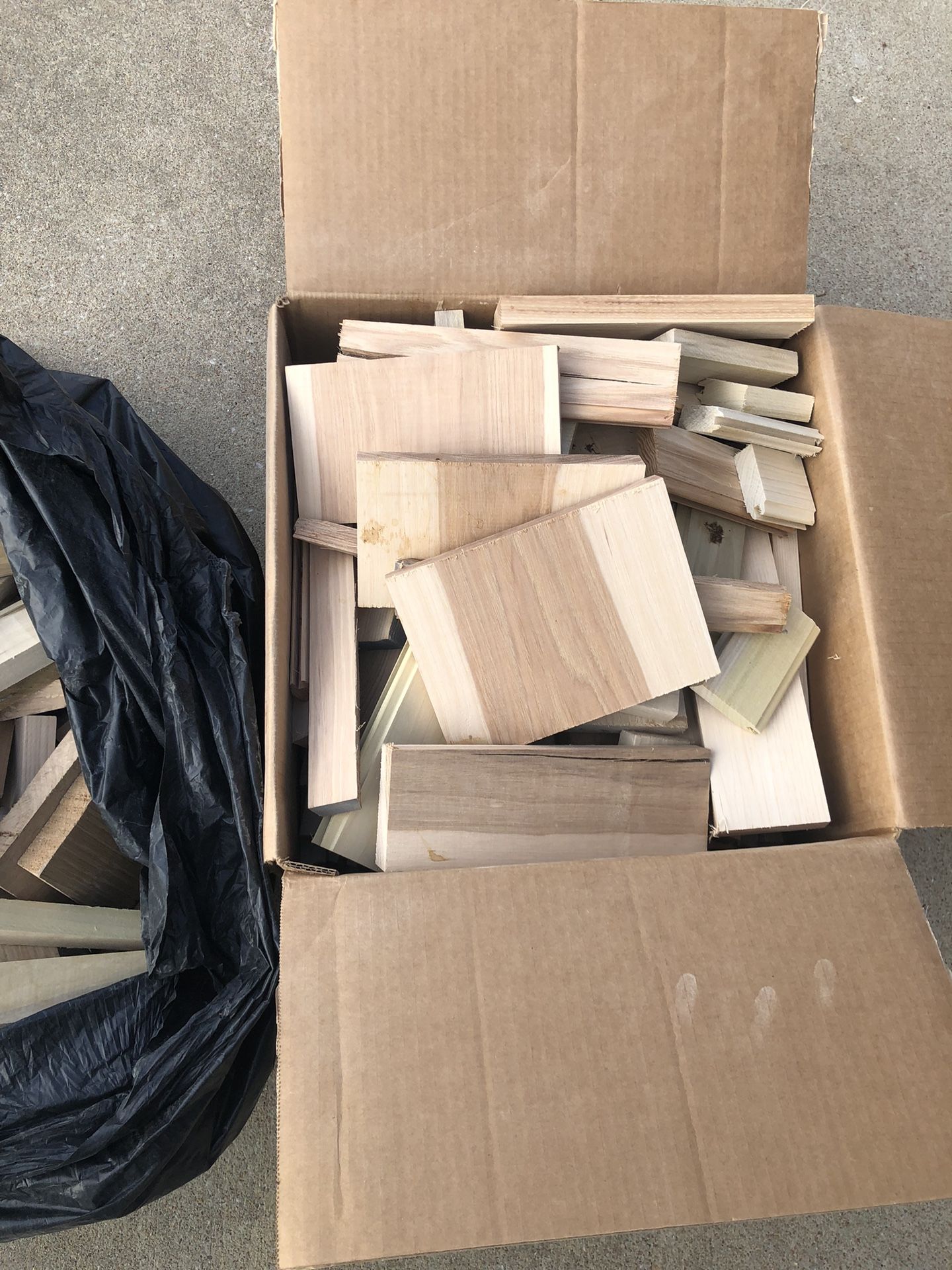 Scrap Wood For Barbecue
