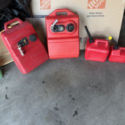Portable marine fuel tanks.