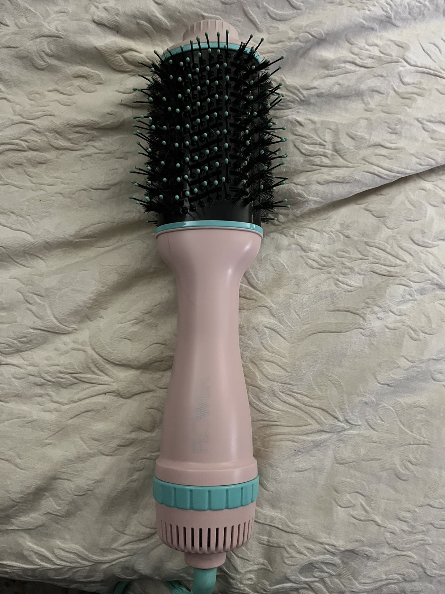 Flower beauty dryer Brush 