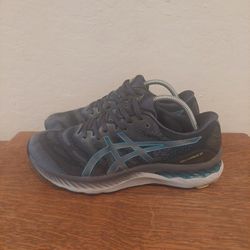 Asics Gel-Nimbus 23 Athletic Running Shoes 
Men's Size 9