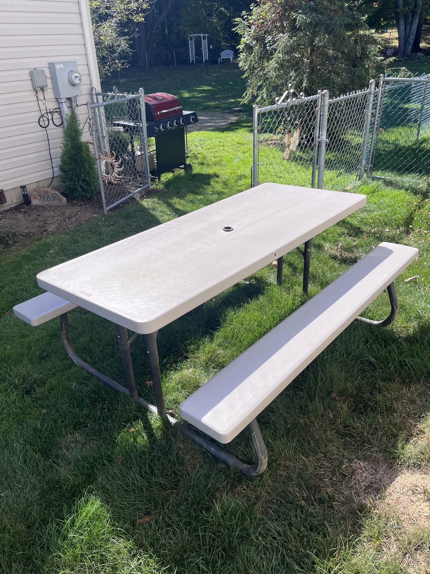 6ft Folding Picnic Table