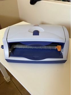 Xyron 900