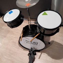 First act drum set Discovery 