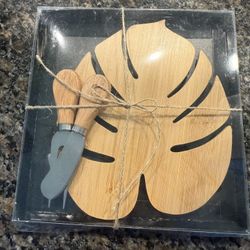 Small Charcuterie Board 