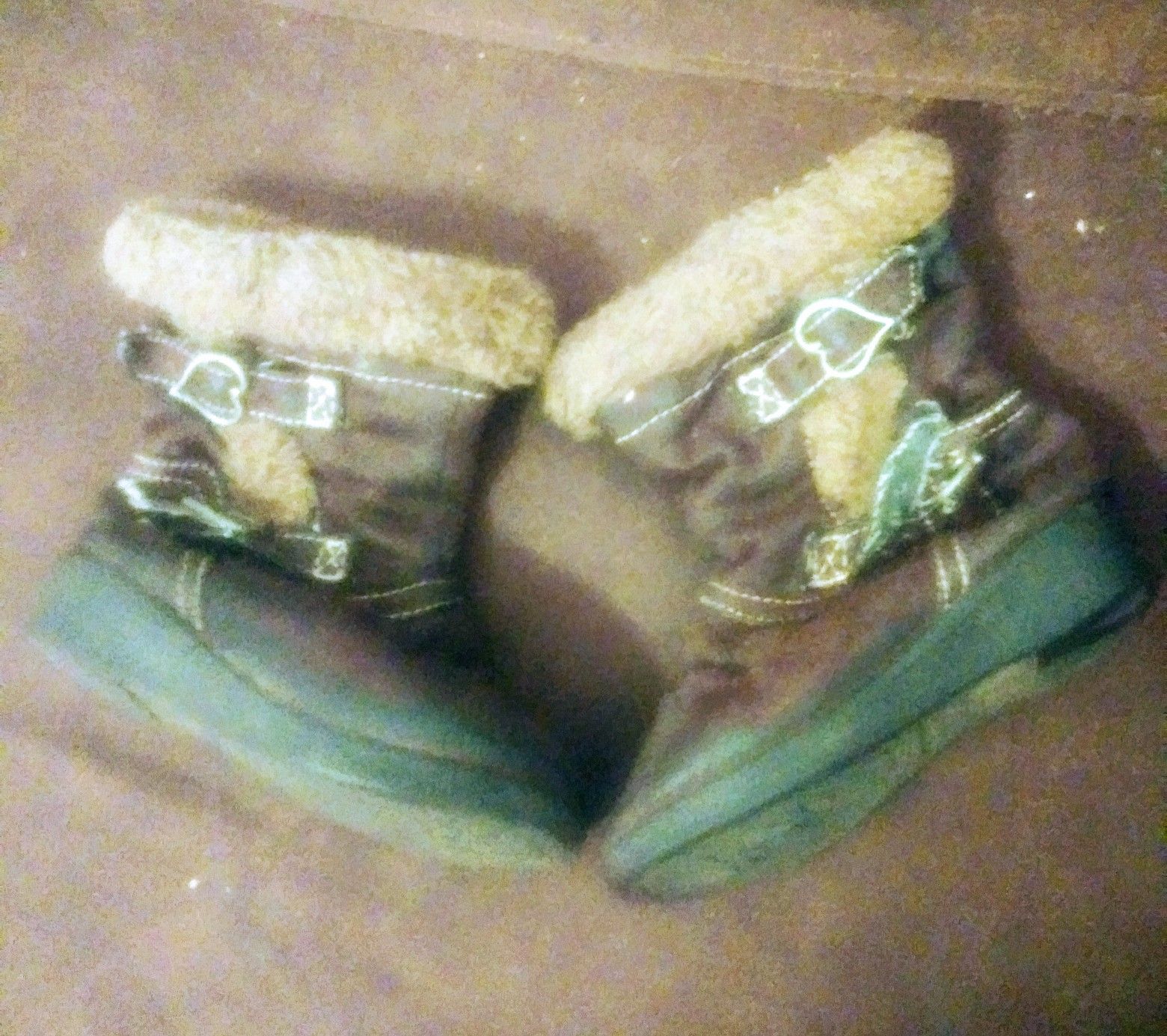 Toddler girl size 6 winter boots