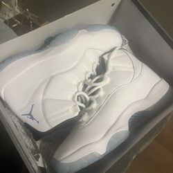 Brand New In Box Mens Size 12 Jordan 11