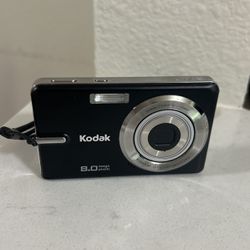 Kodak Easyshare M873  Digital Camera 8MP