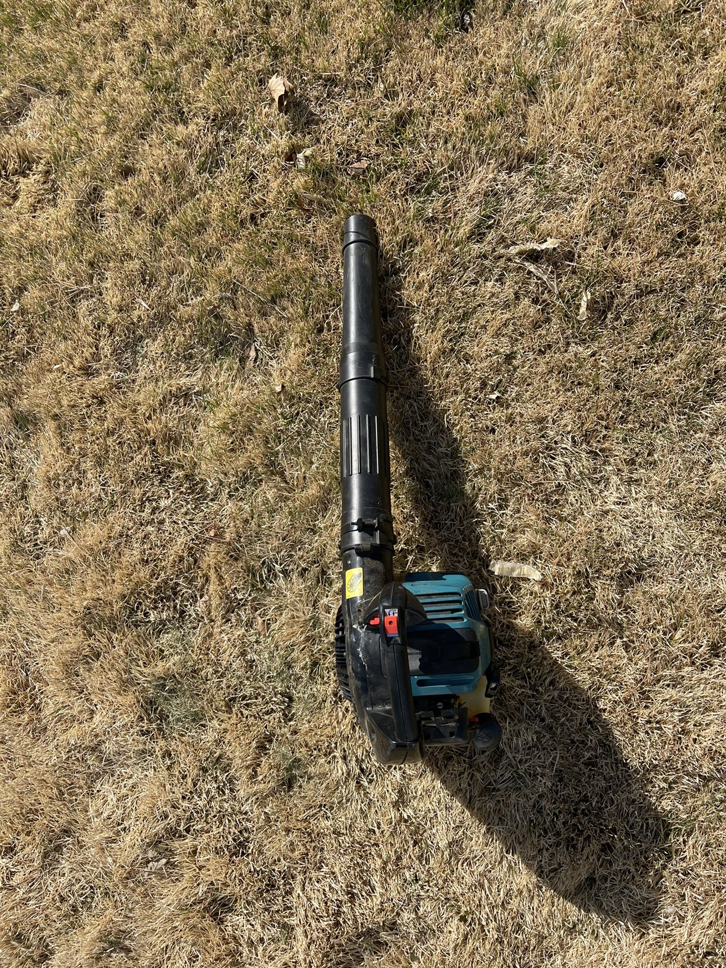 Makita 4 Stroke Leaf Blower