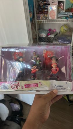 Turning red figures